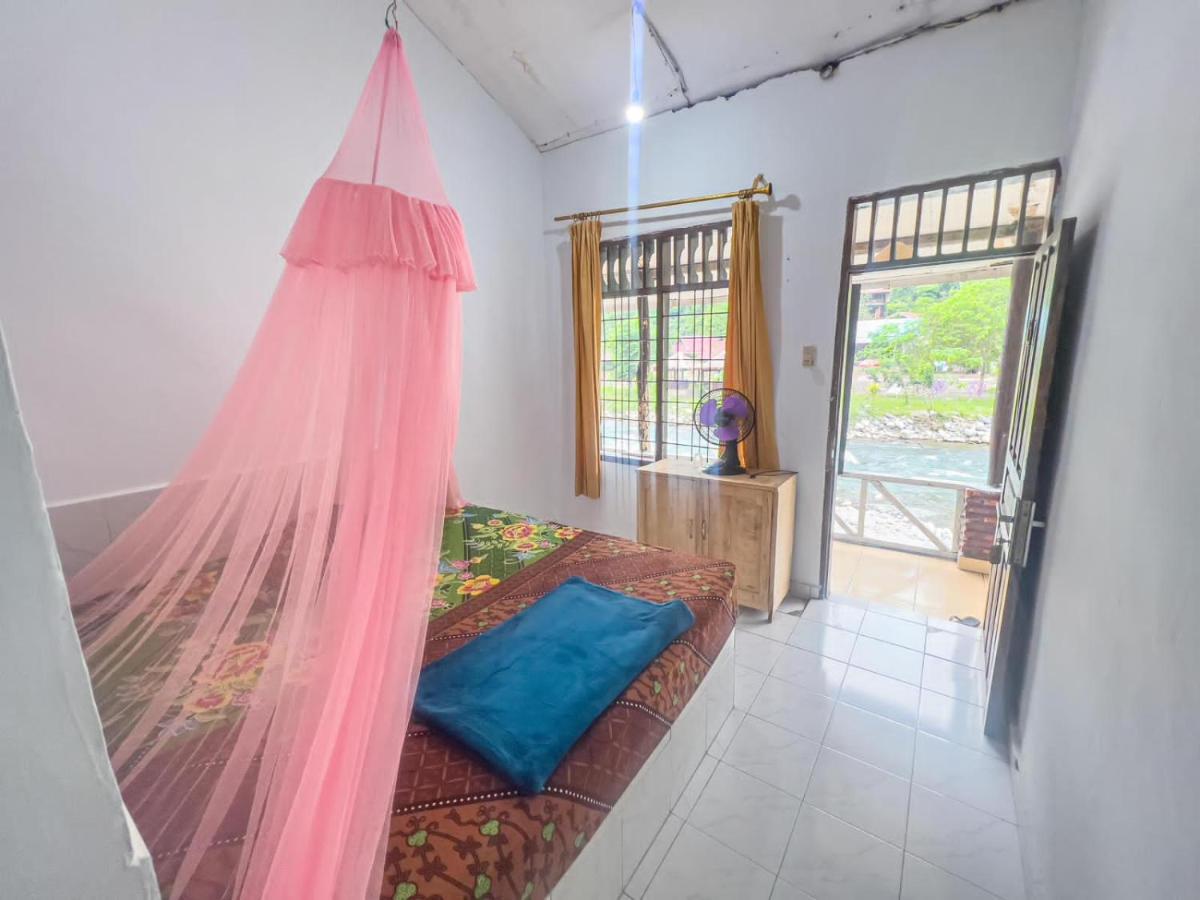 Hotel Umiyuki Jungle Tour Only Treking With As à Bukit Lawang Extérieur photo